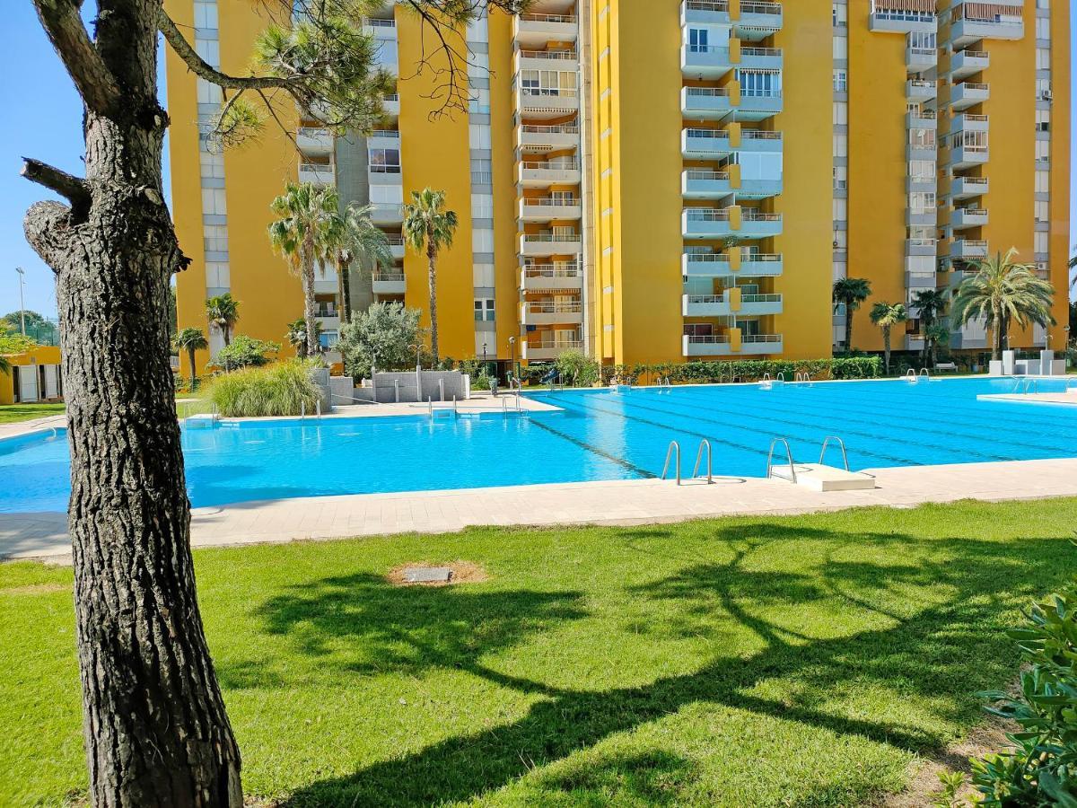 Global Properties, Practico Apartamento Con Piscina En Residencial Brezo Canet كانيت ذي بيرينغير المظهر الخارجي الصورة
